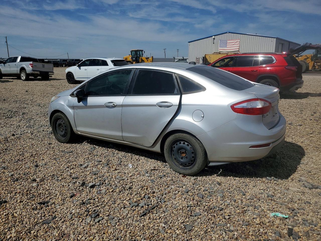 2014 FORD FIESTA S — Фото 2 из 12