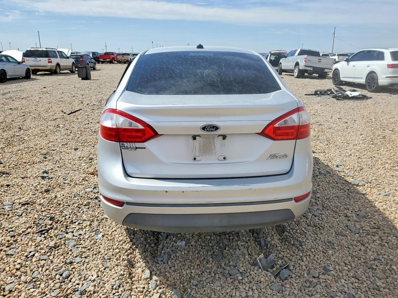 2014 FORD FIESTA S — Фото 6 из 12