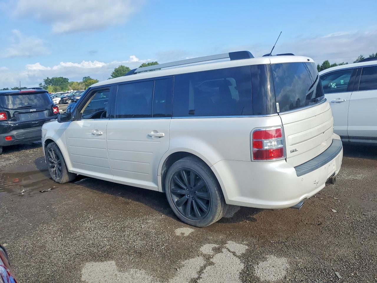2014 FORD FLEX SEL — Фото 2 из 13