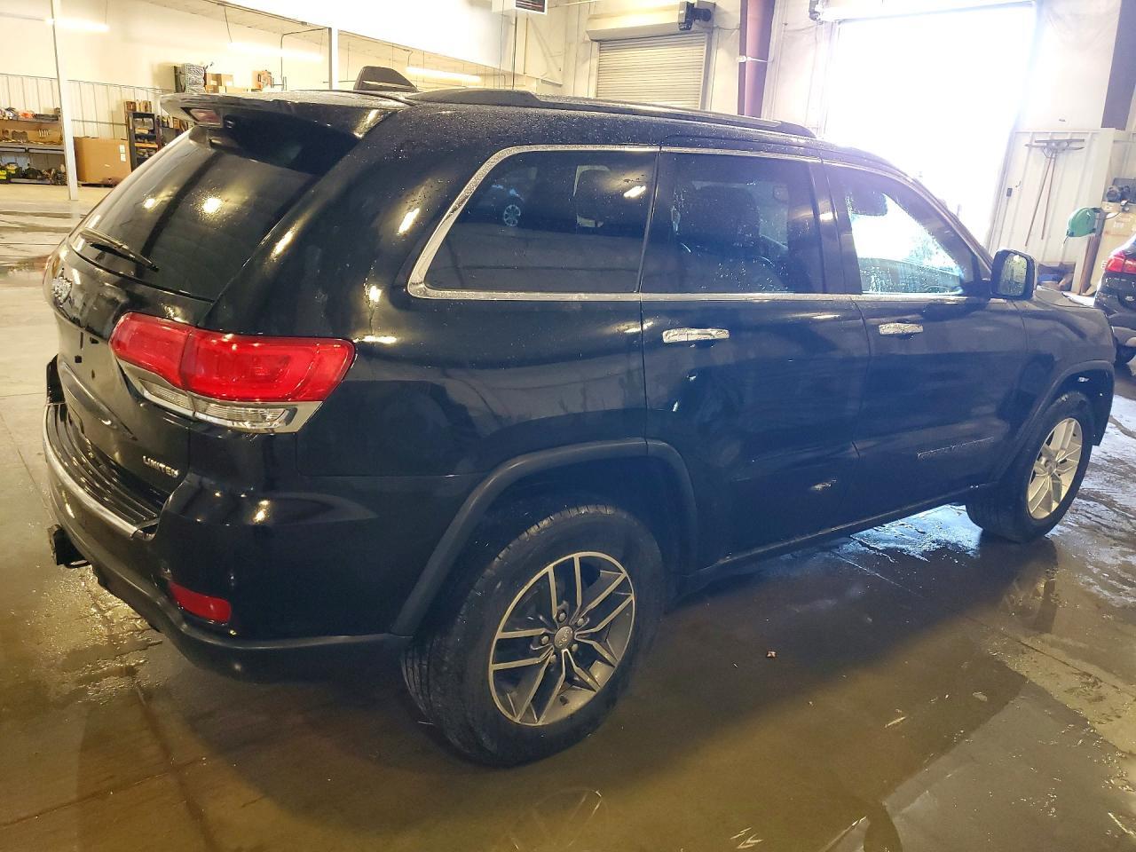 2017 JEEP GRAND CHEROKEE LIMITED — Фото 3 из 14