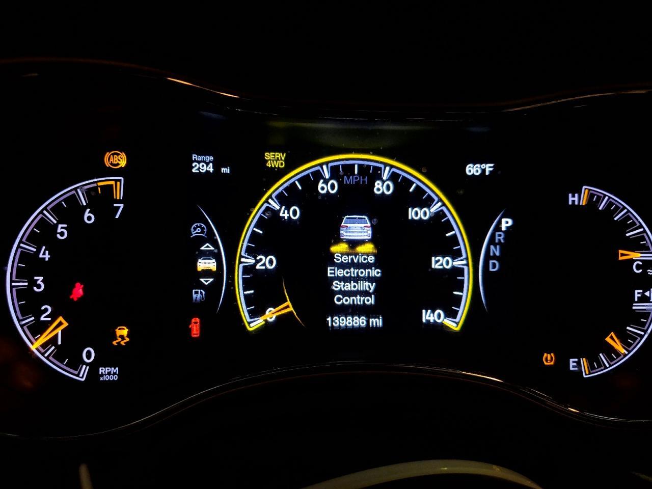 2017 JEEP GRAND CHEROKEE LIMITED — Фото 9 из 14