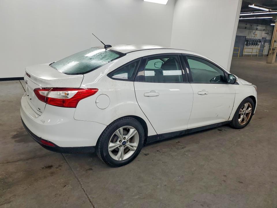 2014 FORD FOCUS SE — Фото 3 из 13