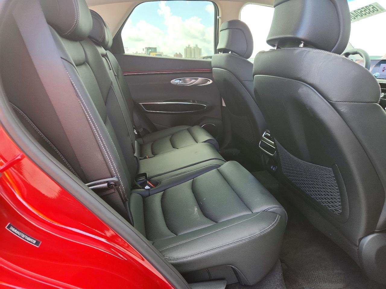 2026 GENESIS GV70 2.5T STANDARD — Фото 10 из 13
