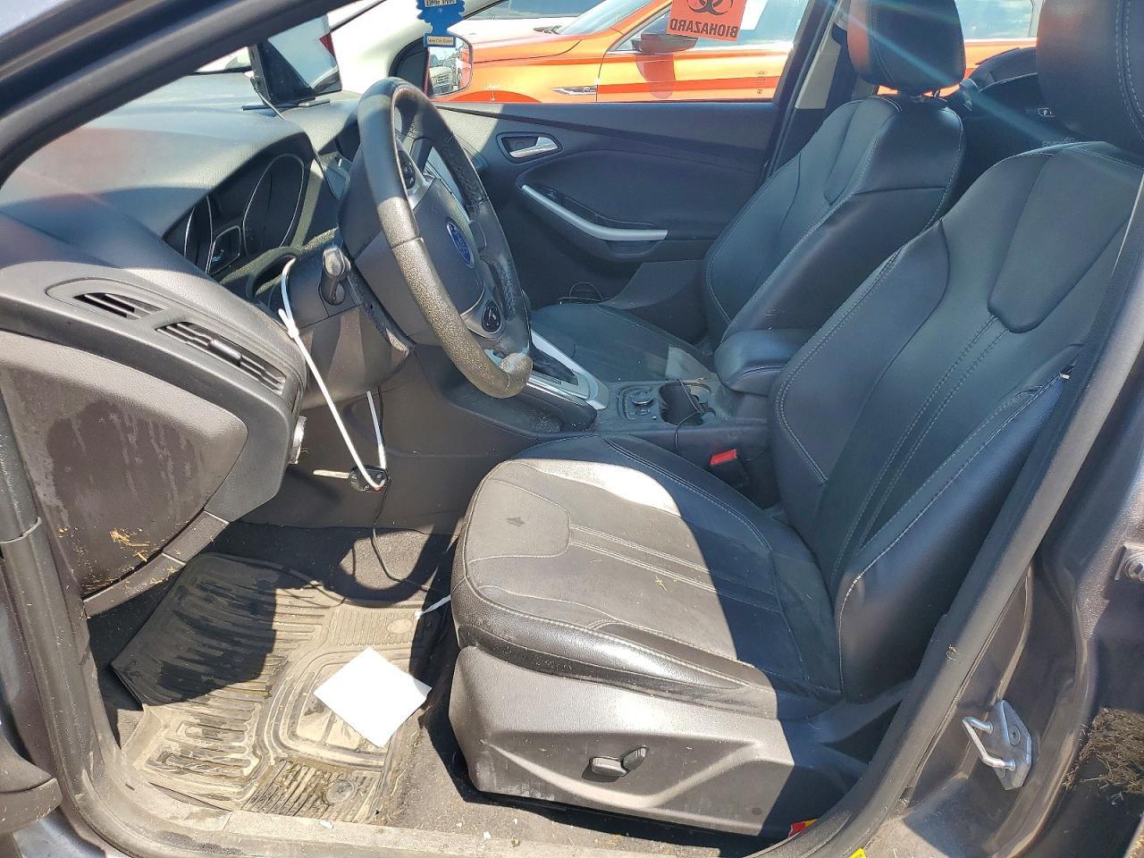 2014 FORD FOCUS SE — Фото 7 из 12