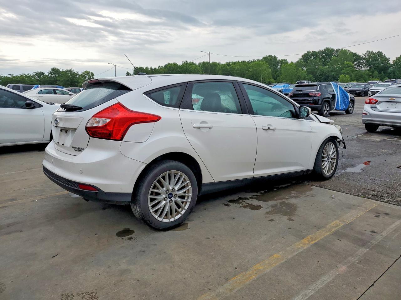 2014 FORD FOCUS TITANIUM — Фото 3 из 14
