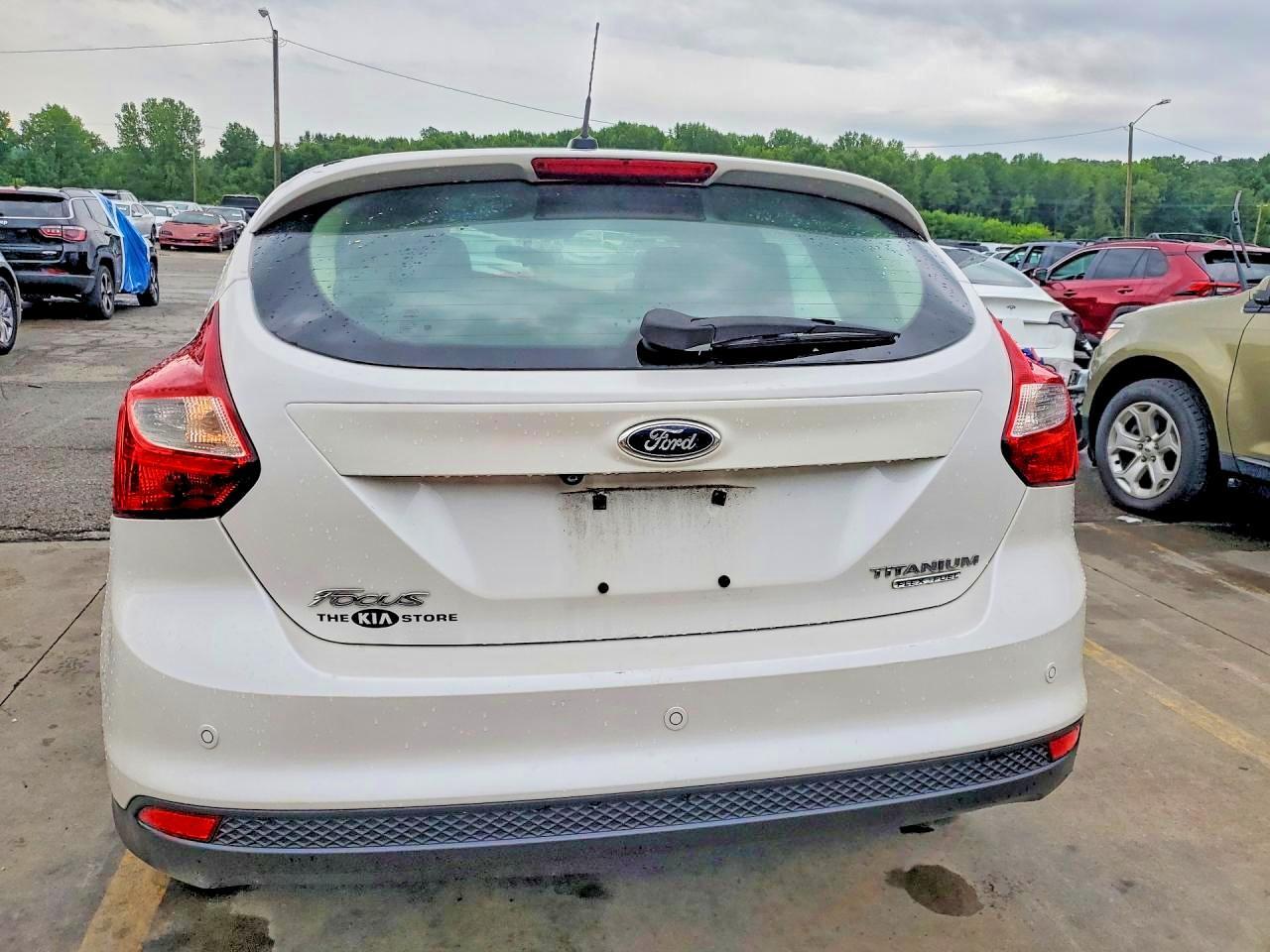 2014 FORD FOCUS TITANIUM — Фото 6 из 14