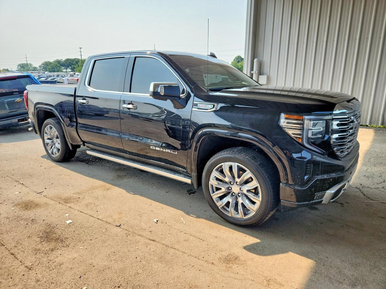 2026 GMC SIERRA K1500 DENALI — Фото 4 из 12