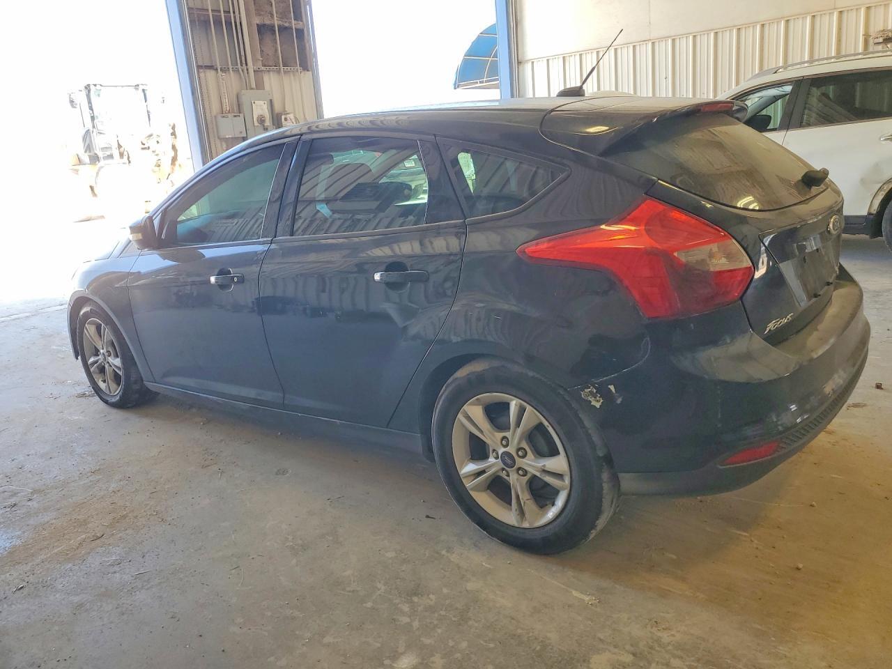 1FADP3K26EL163289 2014 FORD FOCUS photo no. 2