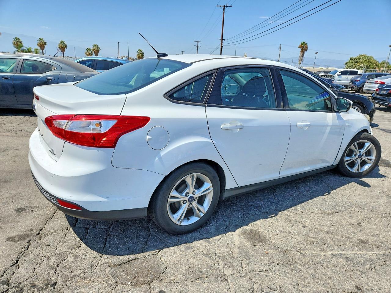 2014 FORD FOCUS SE — Фото 3 из 12