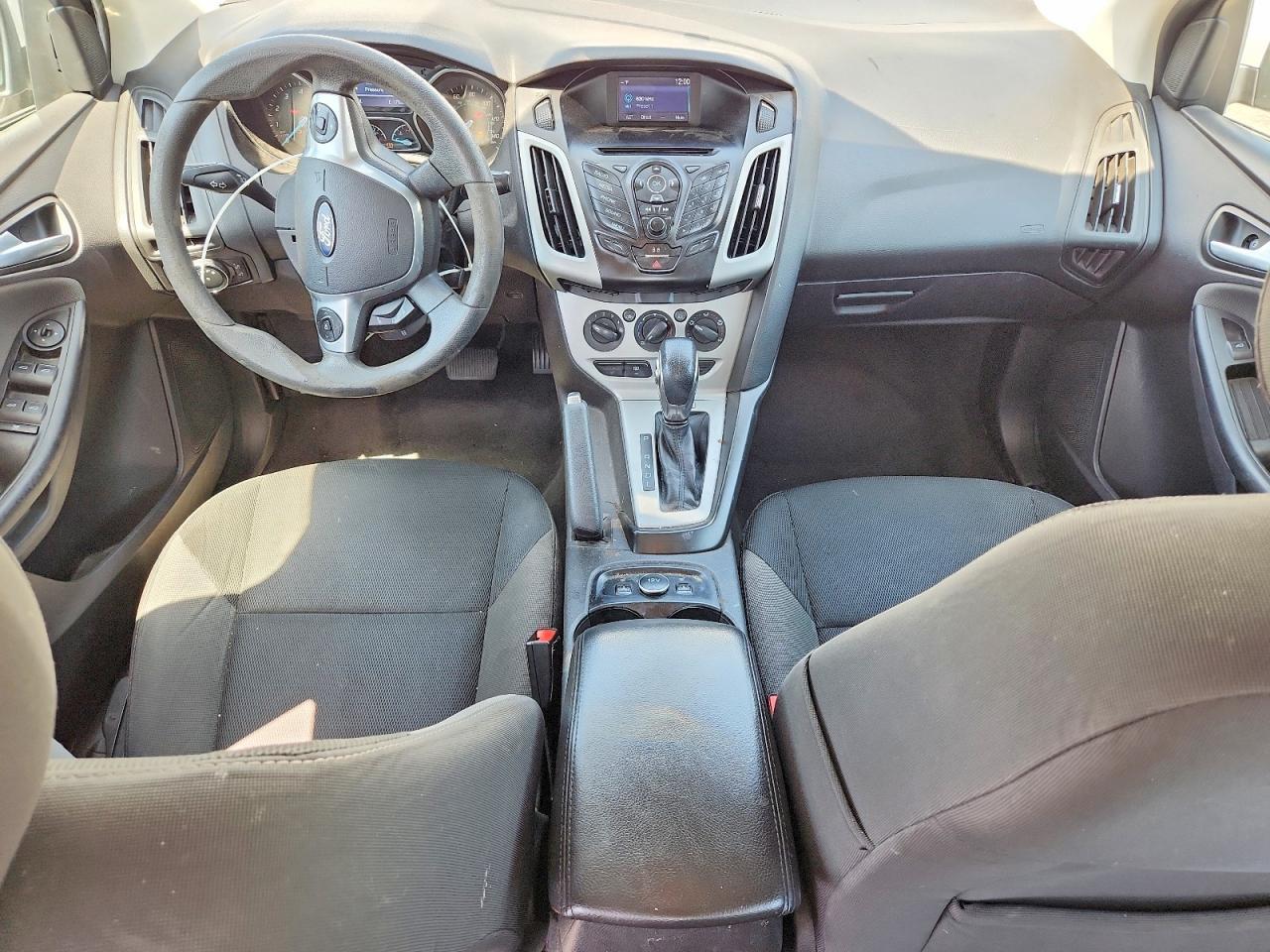 2014 FORD FOCUS SE — Фото 8 из 12