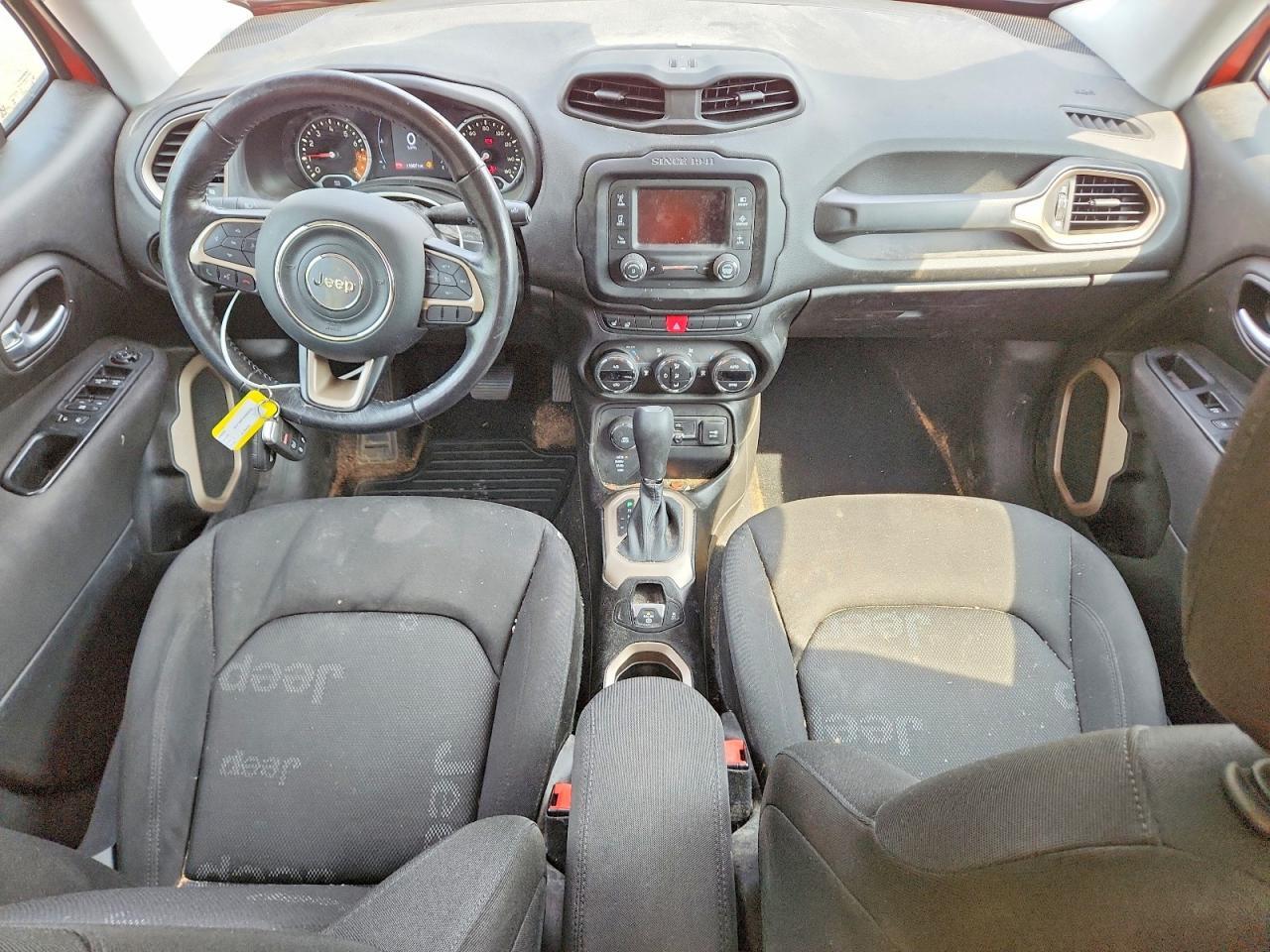 2017 JEEP RENEGADE LATITUDE — Фото 8 из 13