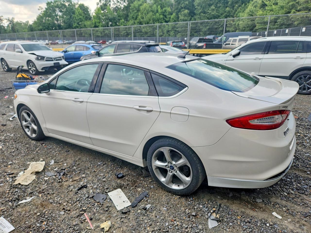2014 FORD FUSION SE — Фото 2 из 12