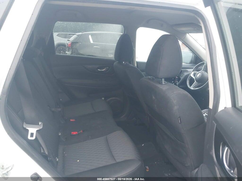 KNMAT2MV1HP604933 2017 NISSAN ROGUE photo no. 8