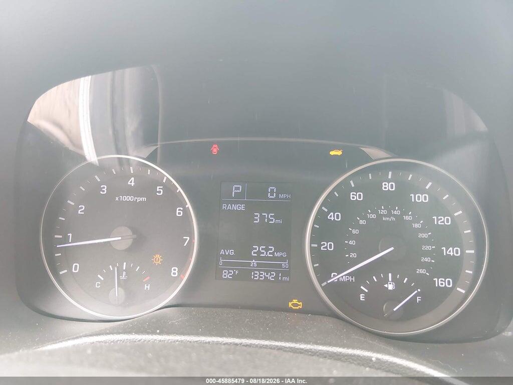 5NPD74LF6HH126334 2017 HYUNDAI ELANTRA photo no. 7