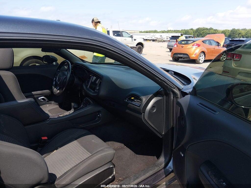 2C3CDZBT6HH604791 2017 DODGE CHALLENGER photo no. 5