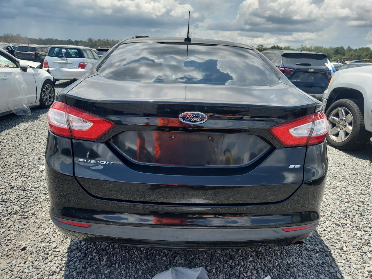 2014 FORD FUSION SE — Фото 6 из 12