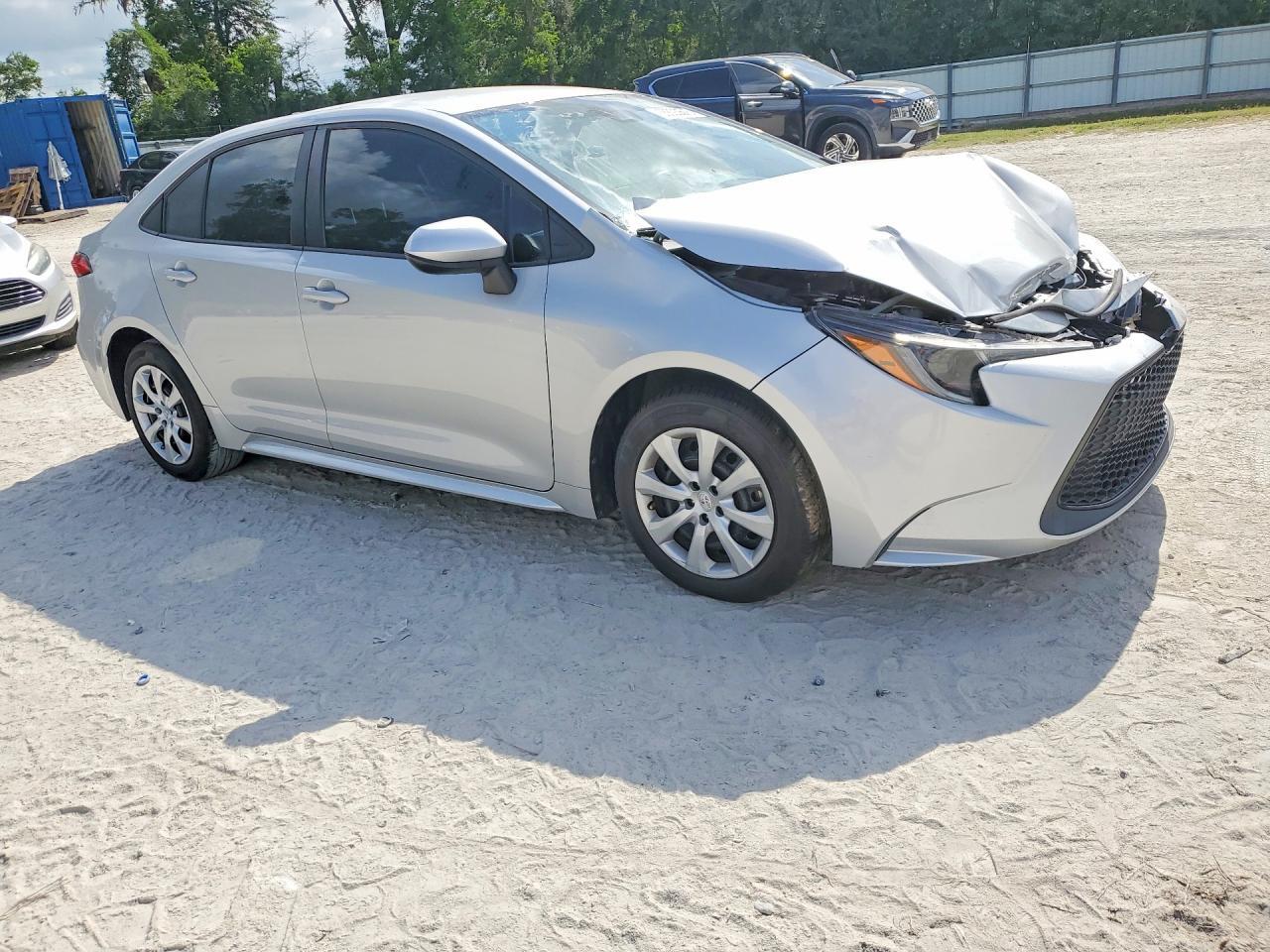 2021 TOYOTA COROLLA LE — Фото 4 из 13