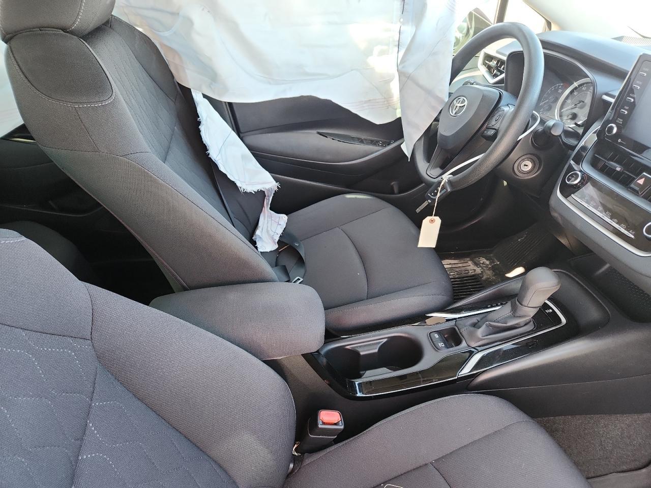 2021 TOYOTA COROLLA LE — Фото 7 из 12