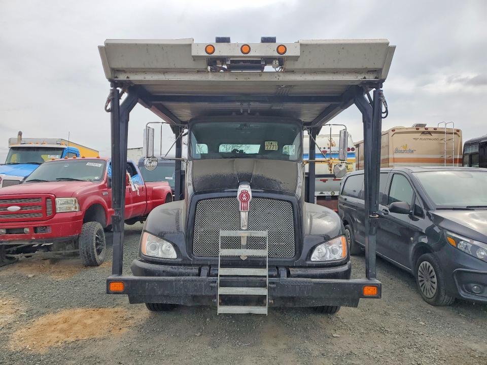 2017 KENWORTH T680 ROLLBACK TOW TRUCK — Фото 5 из 11
