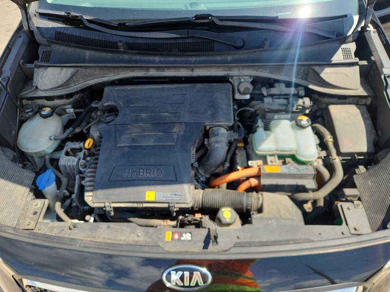 2017 KIA NIRO LX — Фото 11 из 12