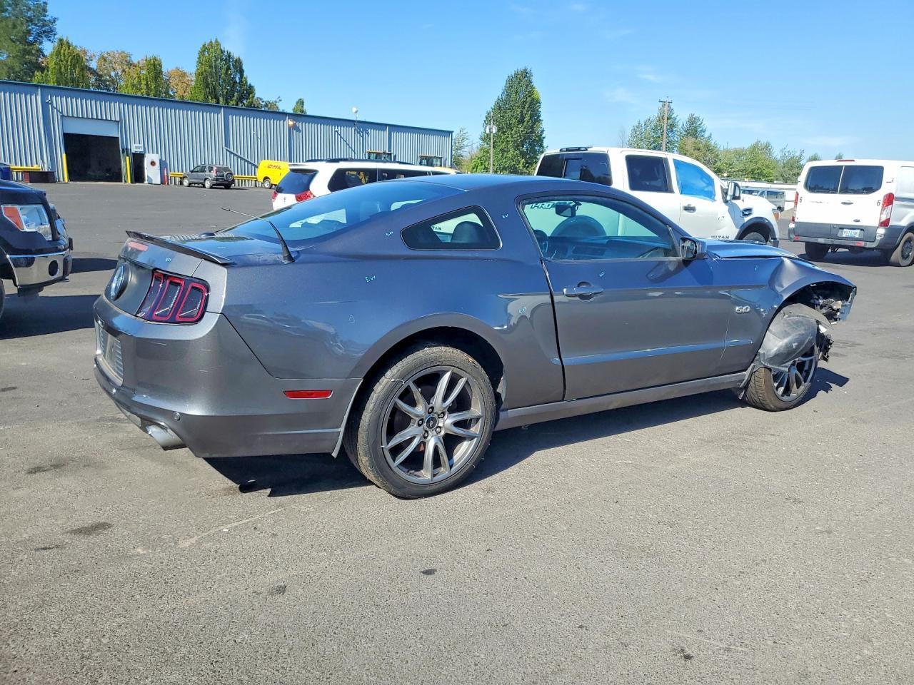 2014 FORD MUSTANG GT — Фото 3 из 12