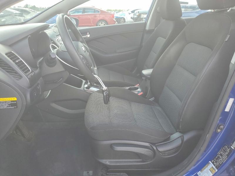 2017 KIA FORTE LX — Фото 7 из 12