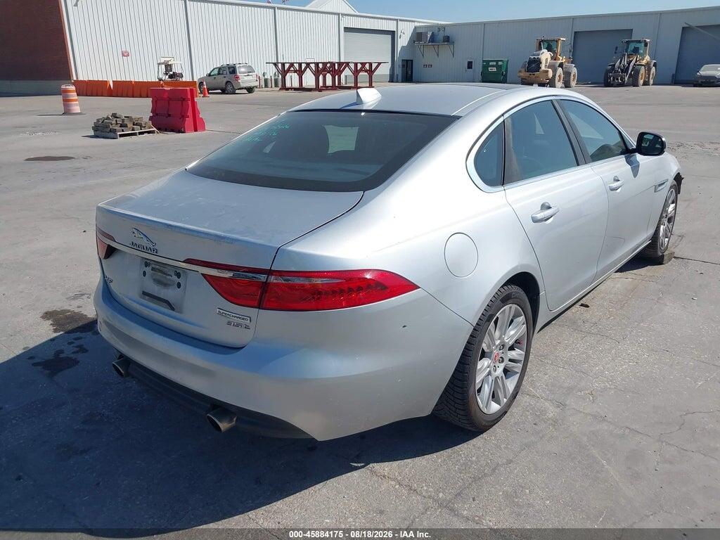 SAJBD4BV2HCY34778 2017 JAGUAR XF photo no. 4