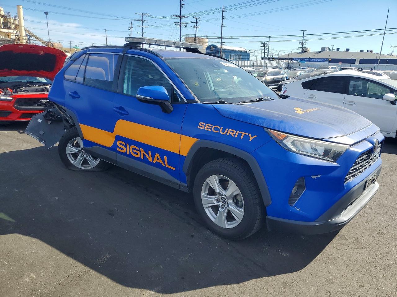 2T3W1RFV1MW104982 2021 TOYOTA RAV 4 photo no. 4