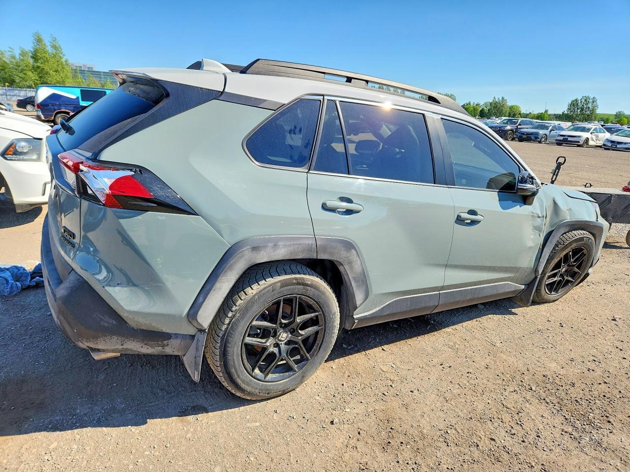 2021 TOYOTA RAV4 ADVENTURE — Фото 3 из 13