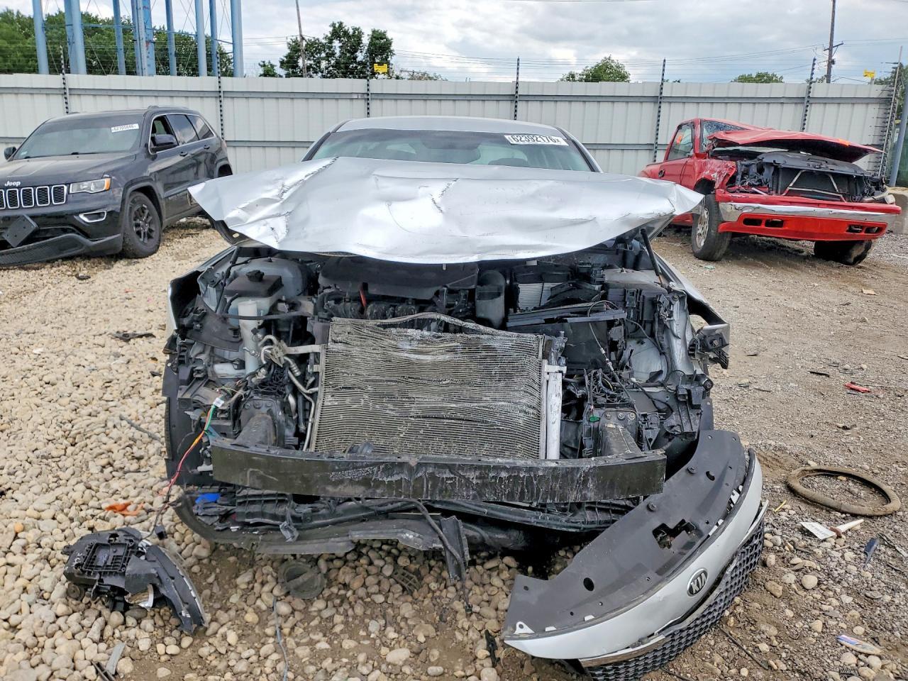 5XXGT4L36HG157934 2017 KIA OPTIMA photo no. 5
