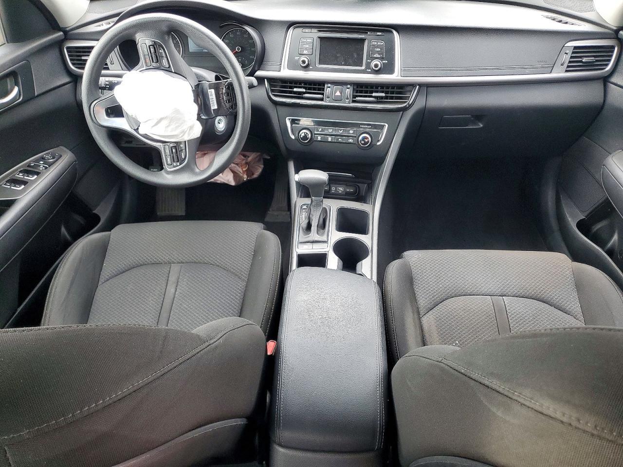 5XXGT4L36HG157934 2017 KIA OPTIMA photo no. 8