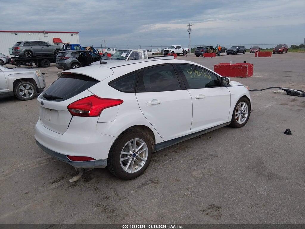 1FADP3K22HL217224 2017 FORD FOCUS photo no. 4