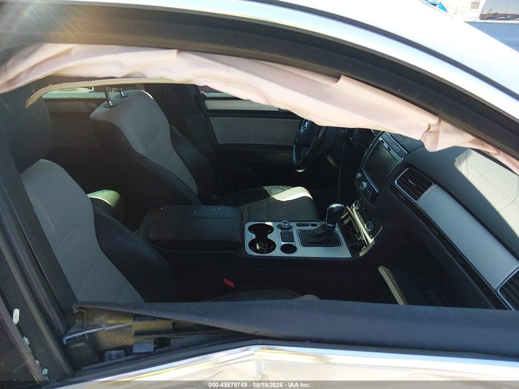 WVGRF7BP2HD006195 2017 VOLKSWAGEN TOUAREG photo no. 5