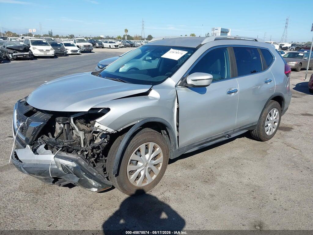 5N1AT2MN0HC740795 2017 NISSAN ROGUE photo no. 2