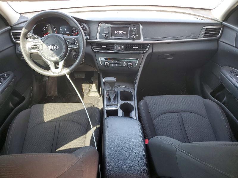 2017 KIA OPTIMA LX — Фото 8 из 12