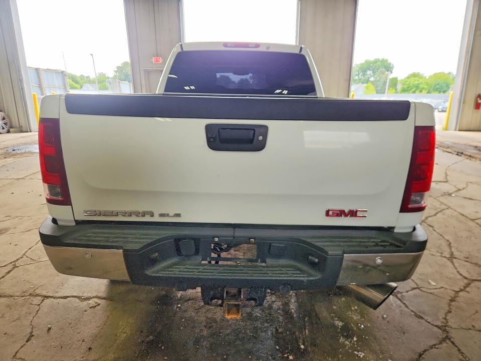 2014 GMC SIERRA K2500 SLE — Фото 6 из 12