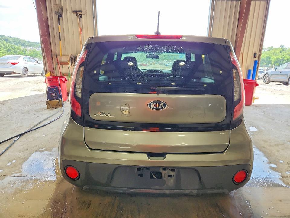 2017 KIA SOUL BASE — Фото 6 из 12