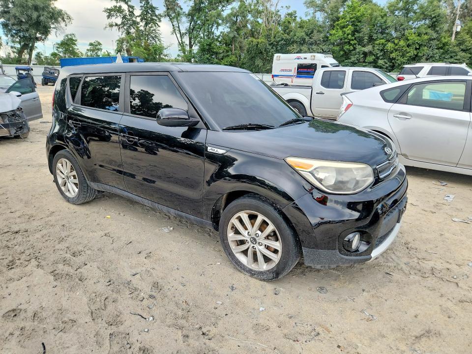2017 KIA SOUL + — Фото 4 из 13