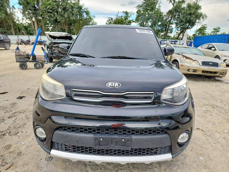 2017 KIA SOUL + — Фото 5 из 13