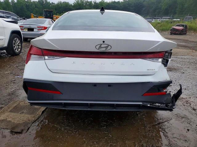 2026 HYUNDAI ELANTRA HYBRID BLUE — Фото 6 из 12