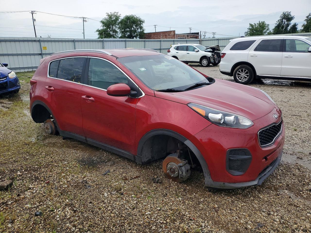 KNDPM3AC0H7210274 2017 KIA SPORTAGE photo no. 4