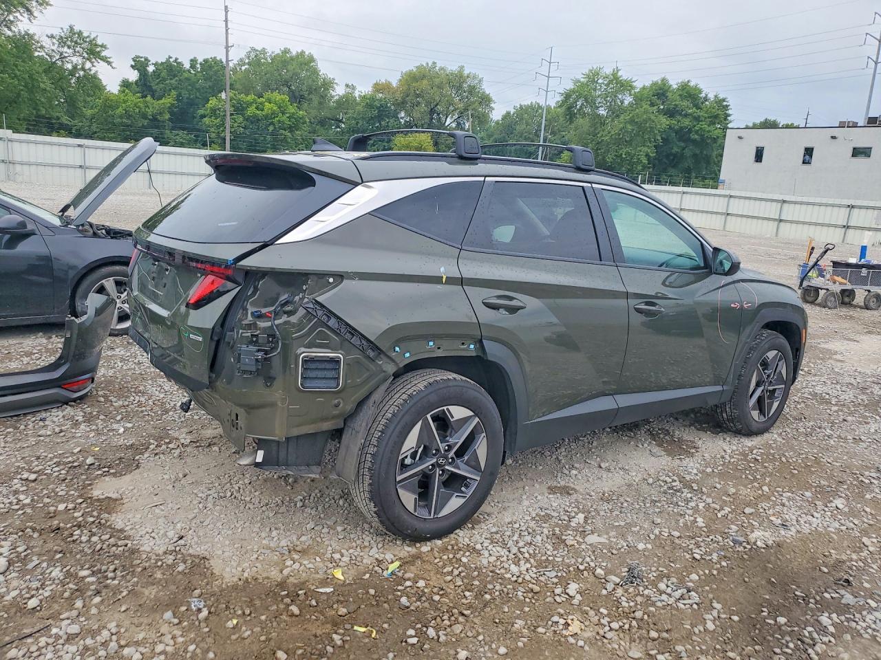 2026 HYUNDAI TUCSON SEL — Фото 3 из 14