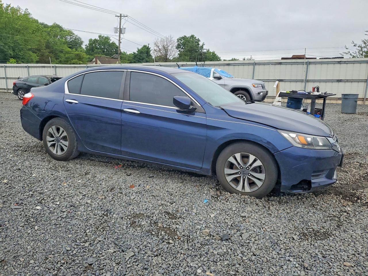 2014 HONDA ACCORD LX — Фото 4 из 12