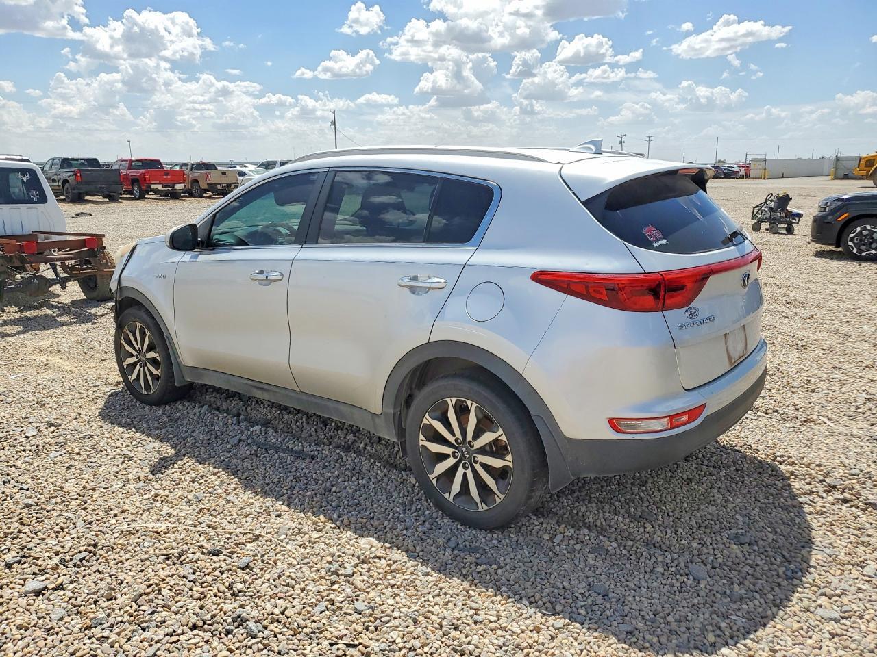 2017 KIA SPORTAGE EX — Фото 2 из 13