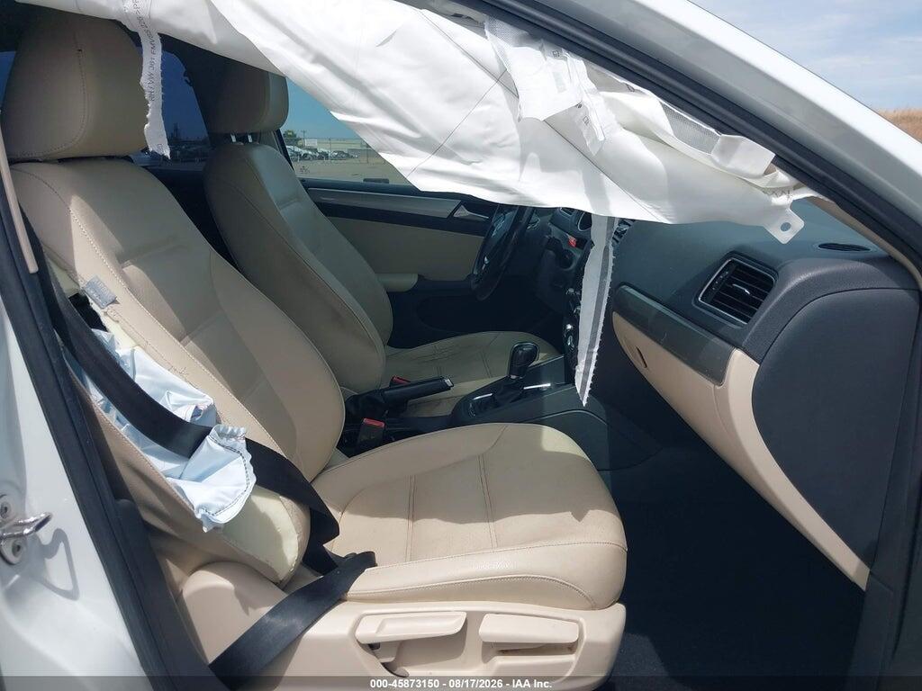 3VWDB7AJ7HM277035 2017 VOLKSWAGEN JETTA photo no. 5