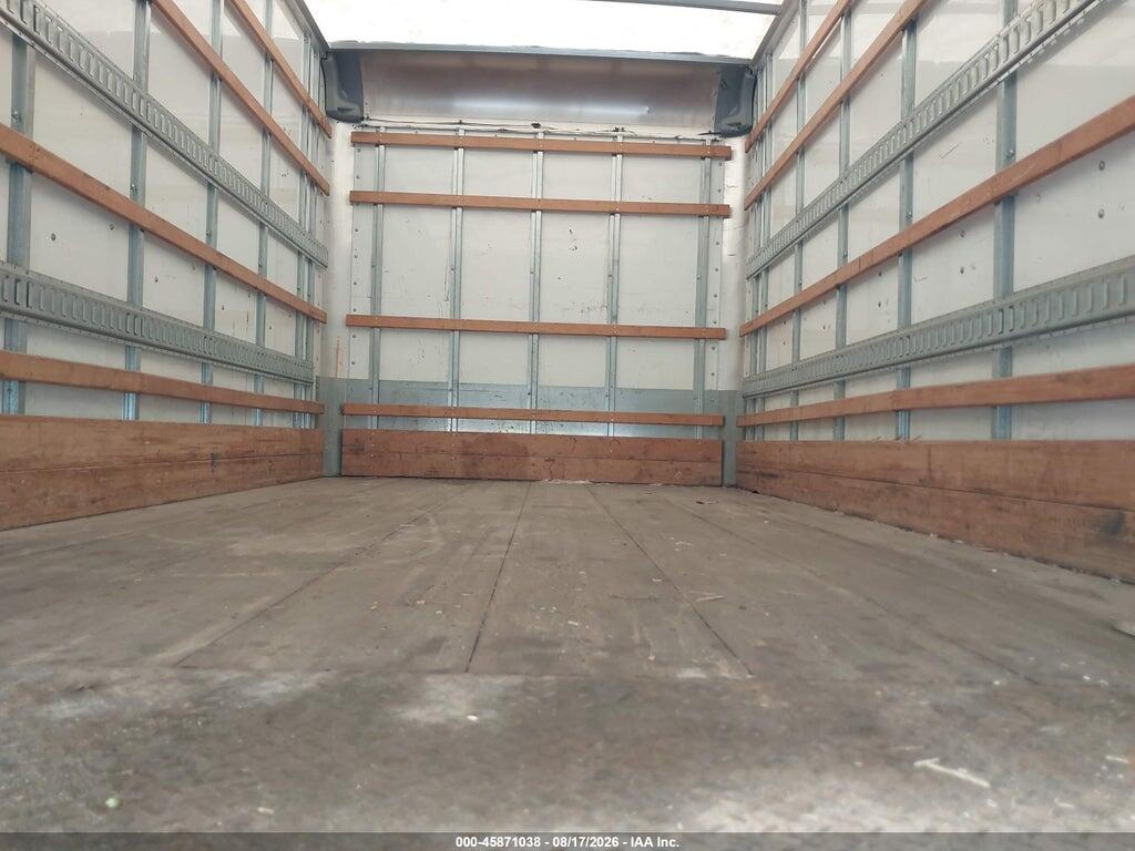54DC4W1B2HS801559 2017 ISUZU NPR HD GAS REG photo no. 7