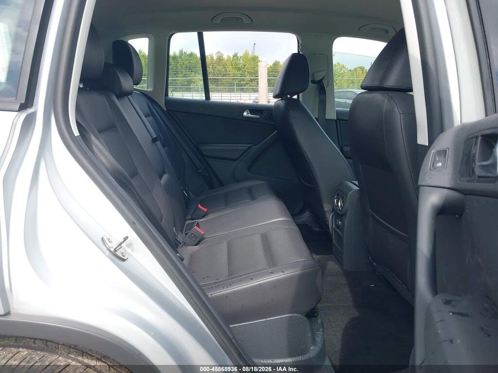 WVGAV7AX0HK027267 2017 VOLKSWAGEN TIGUAN photo no. 8