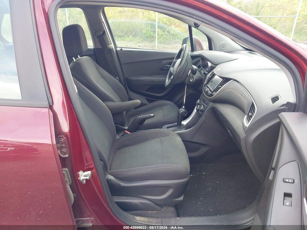 3GNCJNSB3HL275048 2017 CHEVROLET TRAX photo no. 5