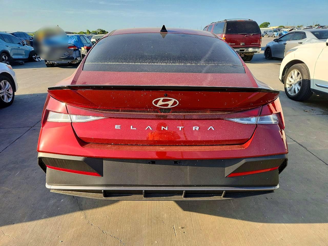 2026 HYUNDAI ELANTRA SEL SPORT — Фото 6 из 13