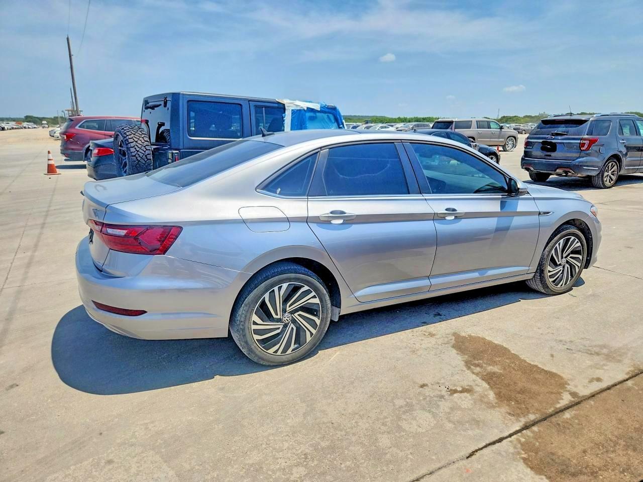 2021 VOLKSWAGEN JETTA SEL — Фото 3 из 12
